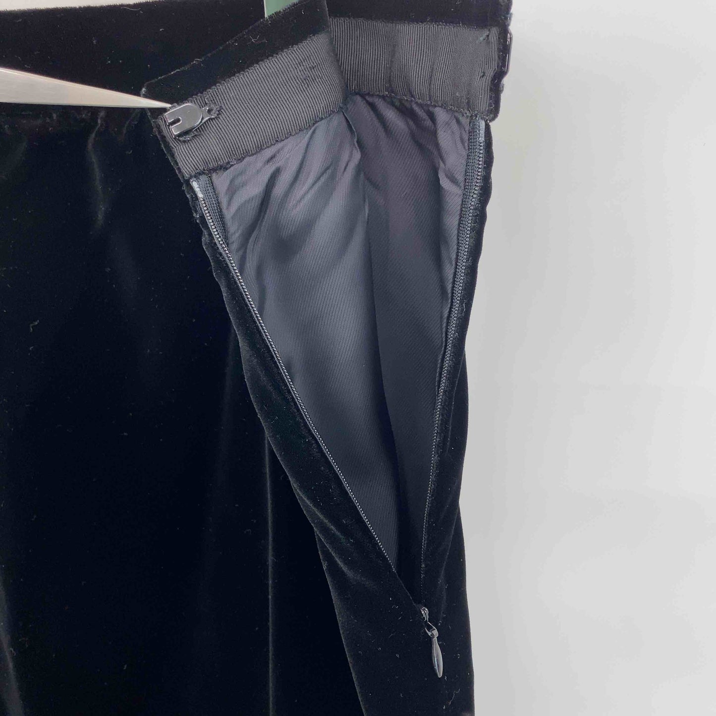 GIVENCHY ジバンシー レディース ノーカラージャケット セットアップ タイトスカート ベロア 黒