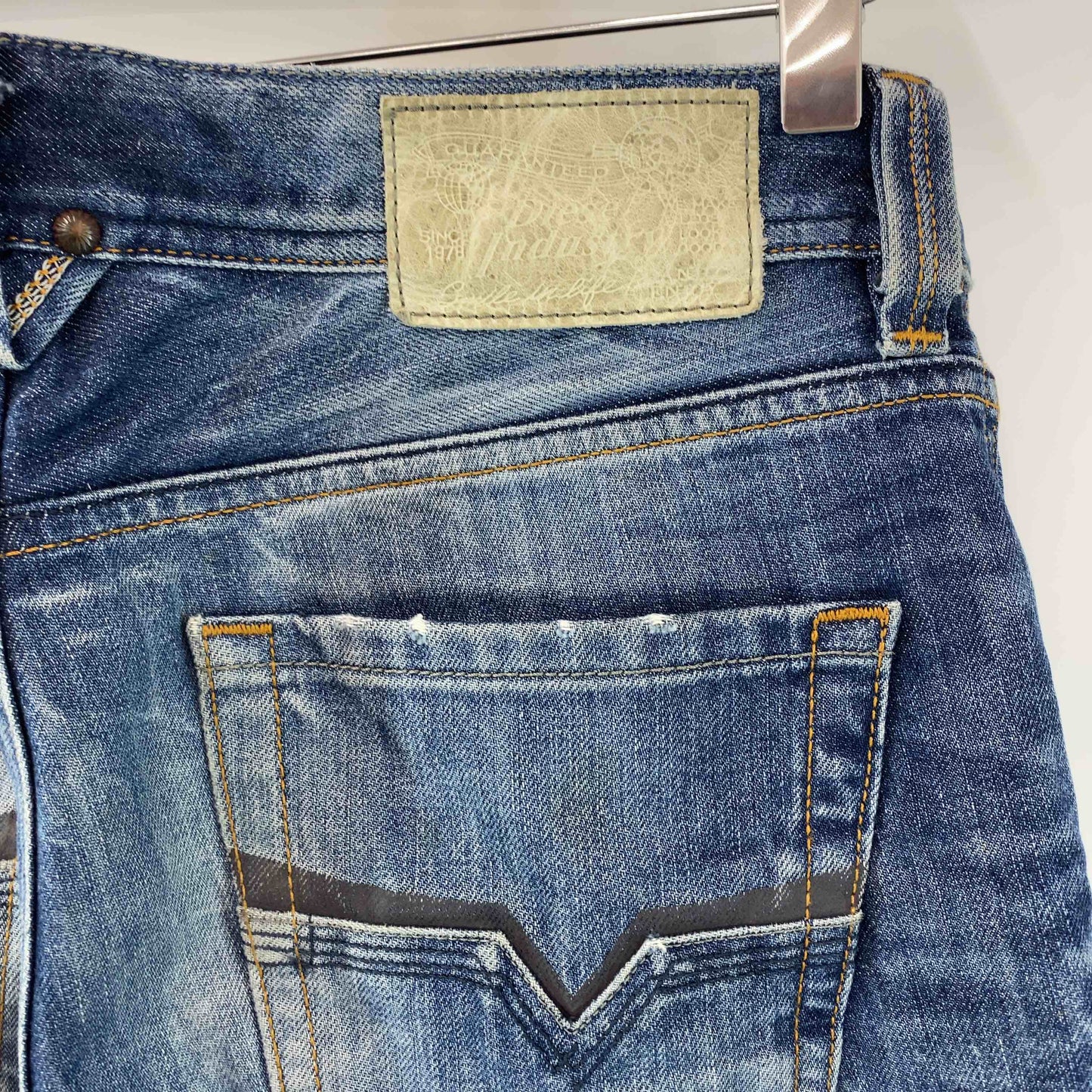 DIESEL ディーゼル メンズ デニム ストレート ダメージ風 ジーンズ