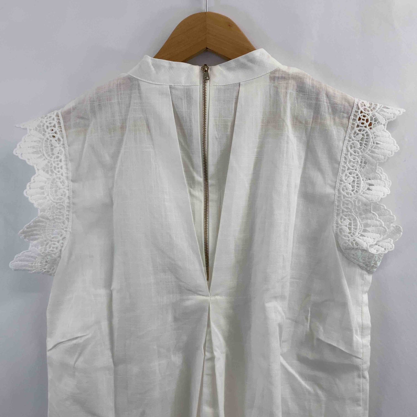 adapt retailing レディース Tシャツ(袖なし)ホワイト tk