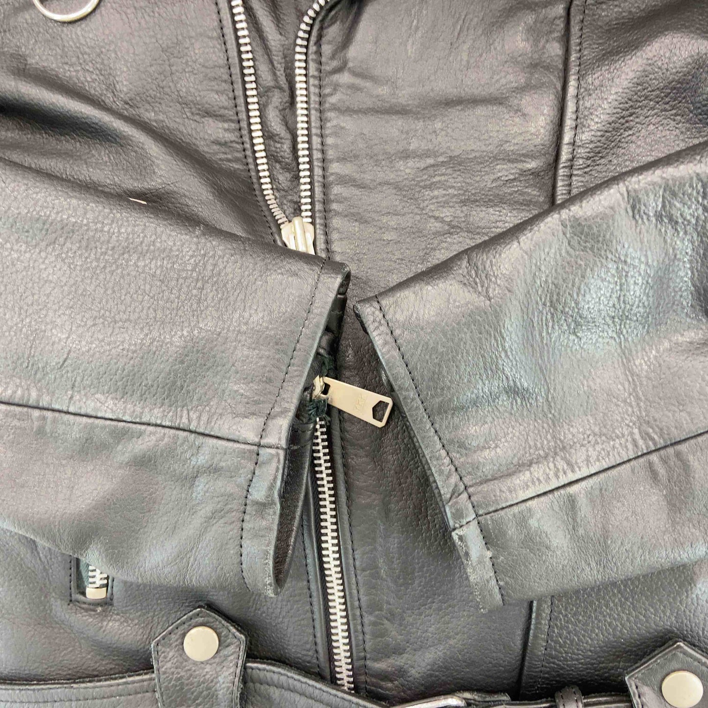 ヴィンテージ メンズ ライダースジャケット ブラック 牛革 スリーブファスナー