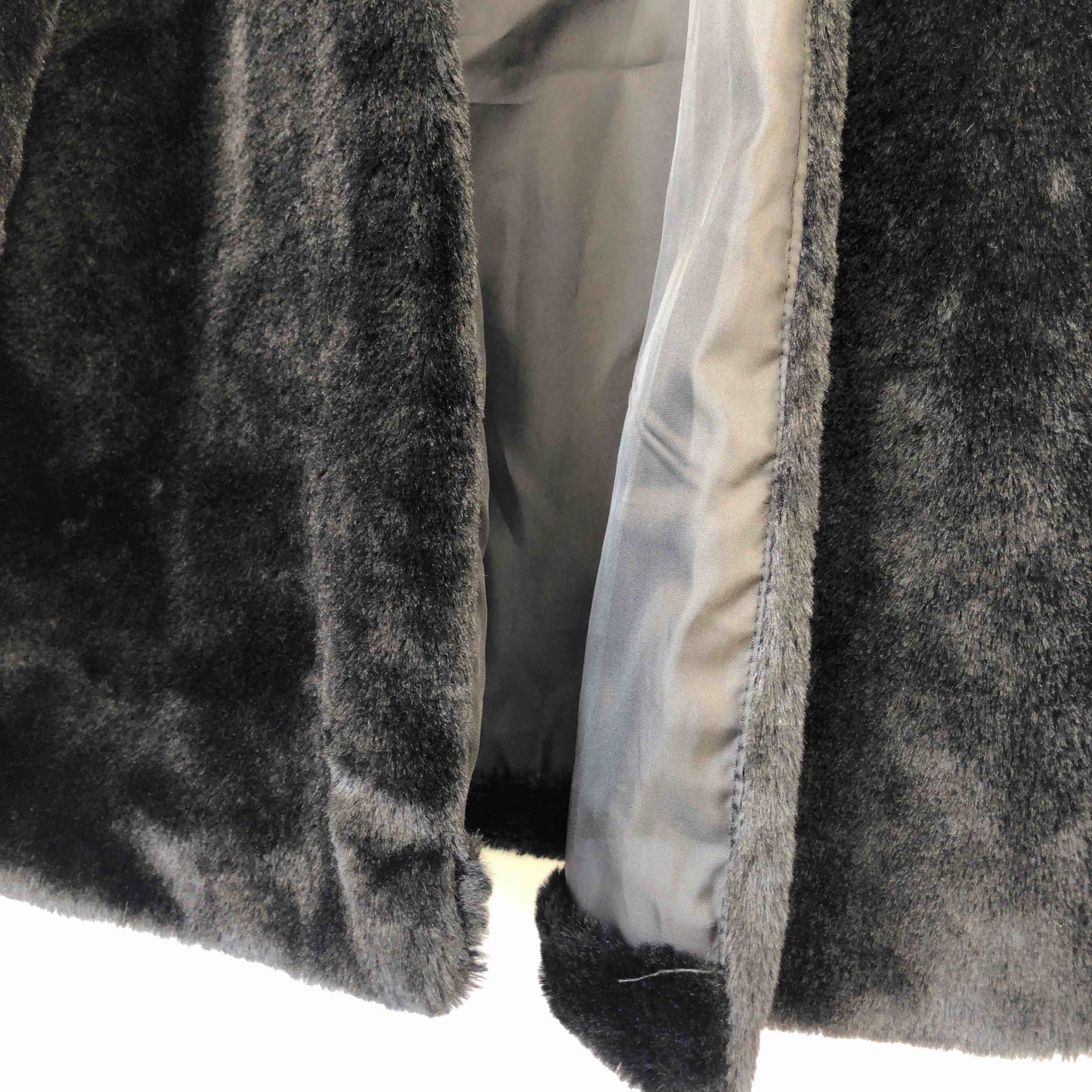 関西ファッション連合協同組合  レディース フェイクファージャケット 黒 tk