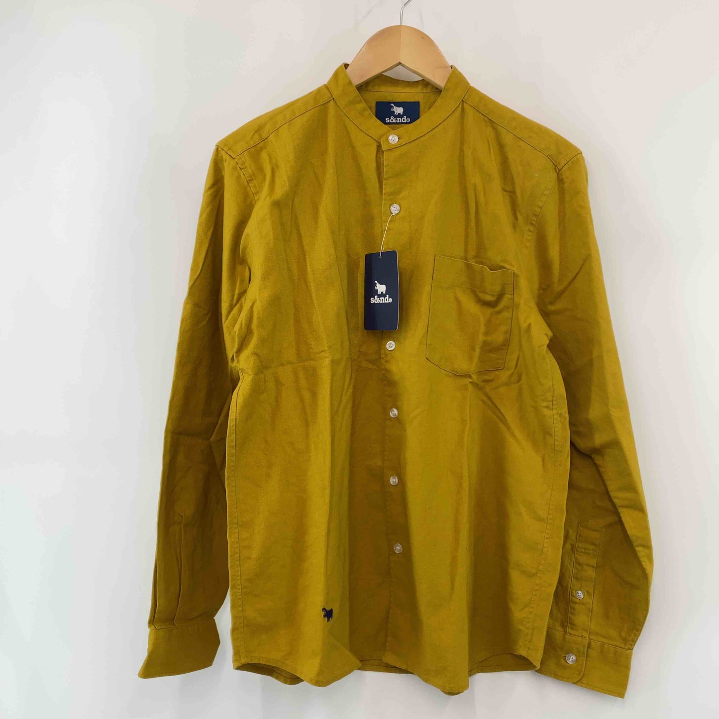 s&nd セカンド メンズ 長袖シャツ マスタードイエロー ノーカラーシャツ  ワンポイントロゴ