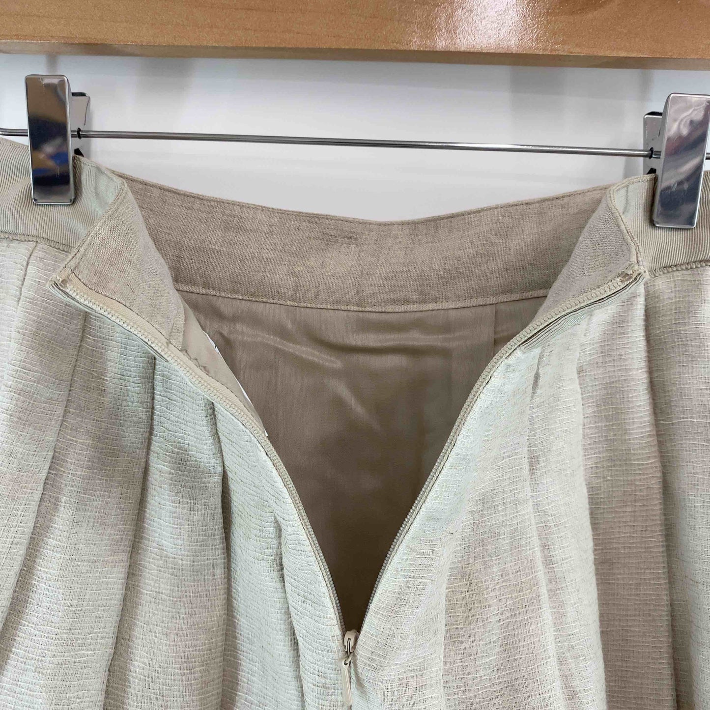 FOXEY （NEWYORK） フォクシーニューヨーク 　ベージュ　ナチュラル　サイズ38　品番36906　レディース 　ひざ丈