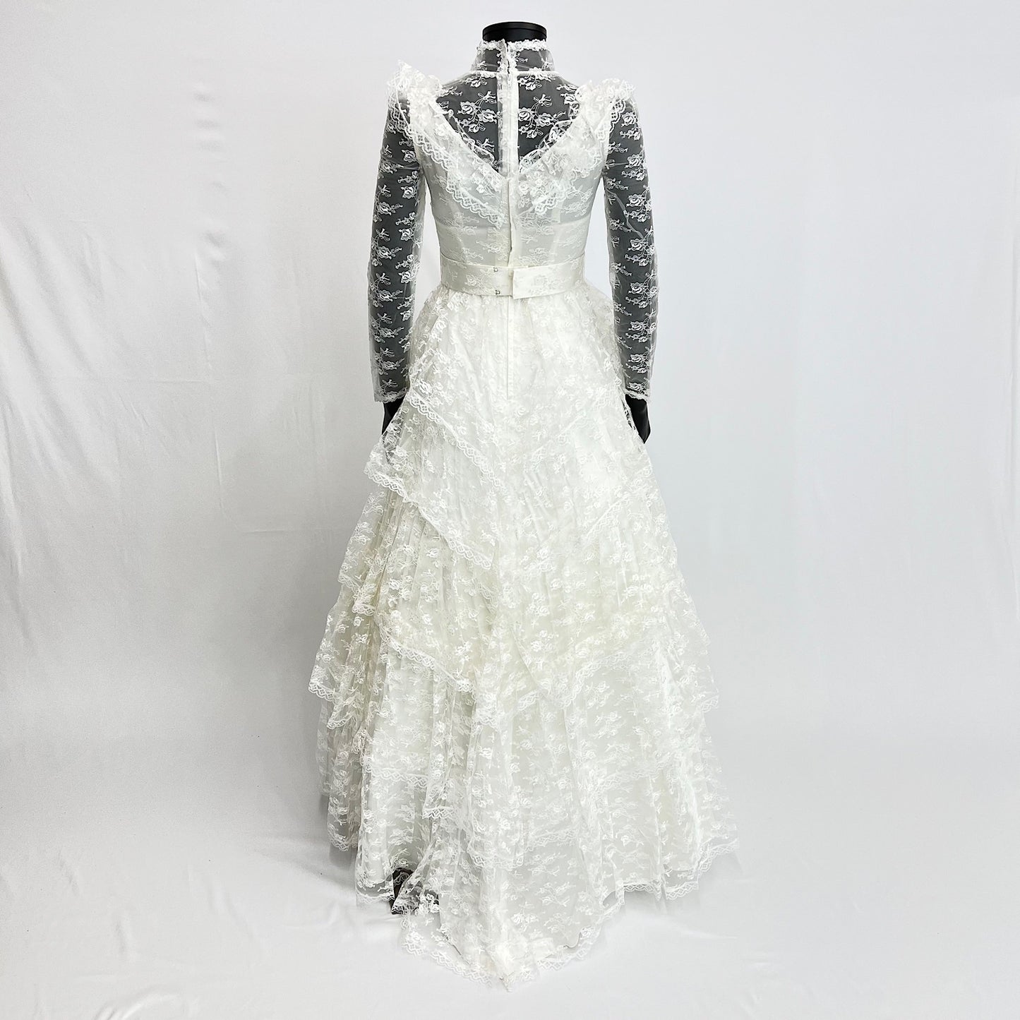 花 dress black レディース ウェディングドレス　チュールドレス　パリエ付き　ビスチェ・ペチコート付き　白