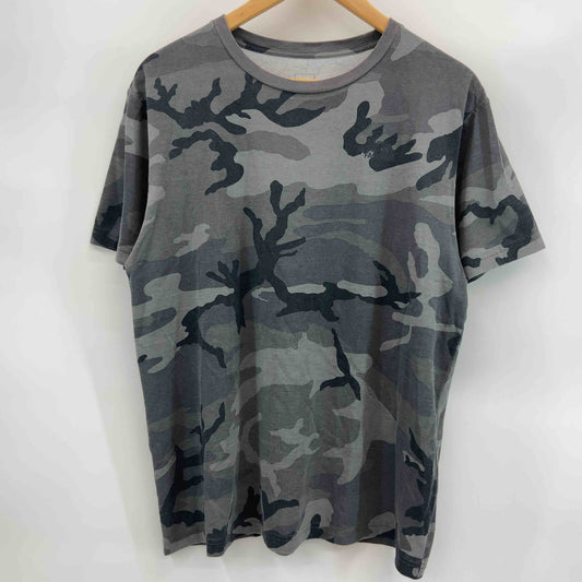 THE NORTH FACE ザノースフェイス メンズ Tシャツ（半袖）迷彩柄 グレー