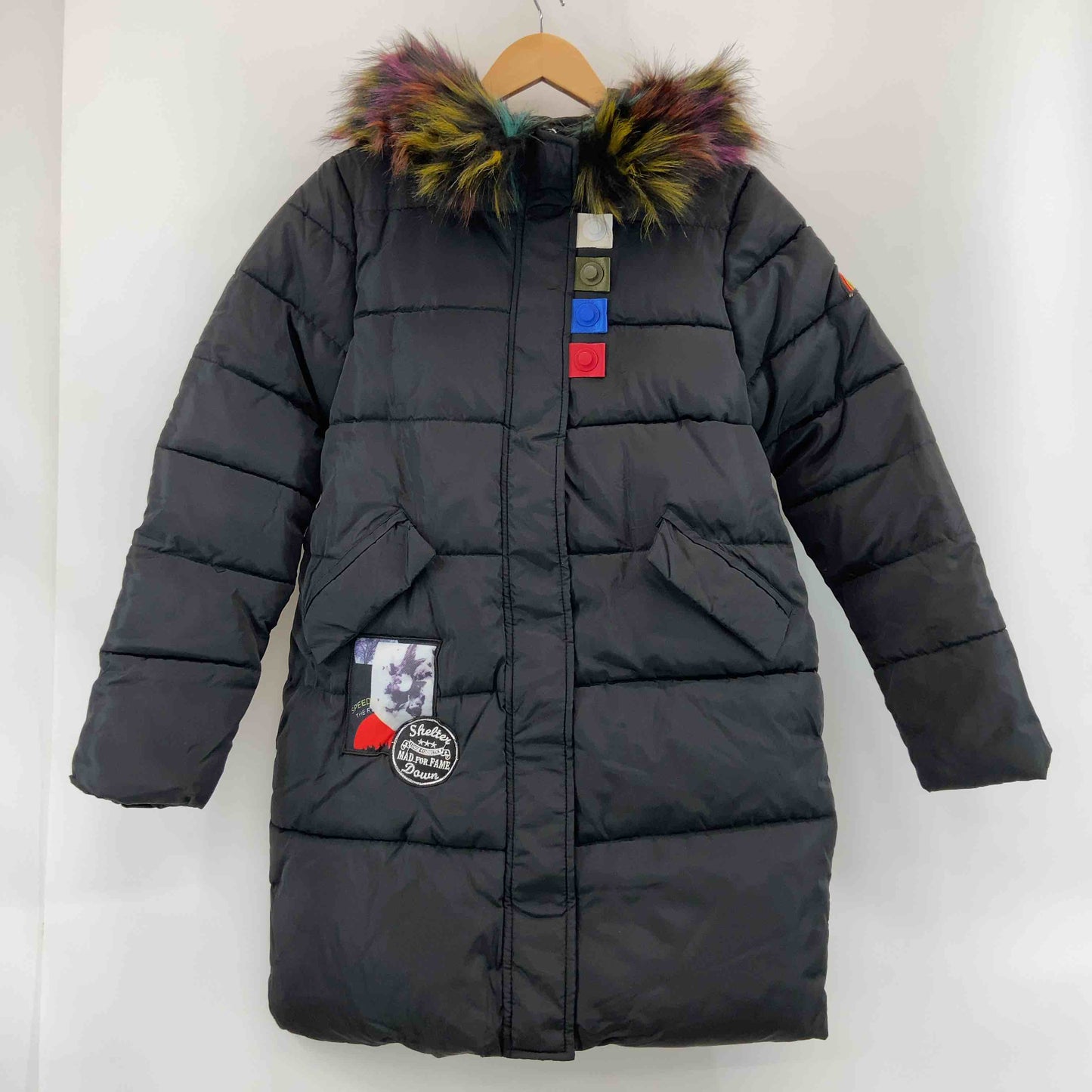 レディース 中綿コート　ワッペン　ファー付き　黒