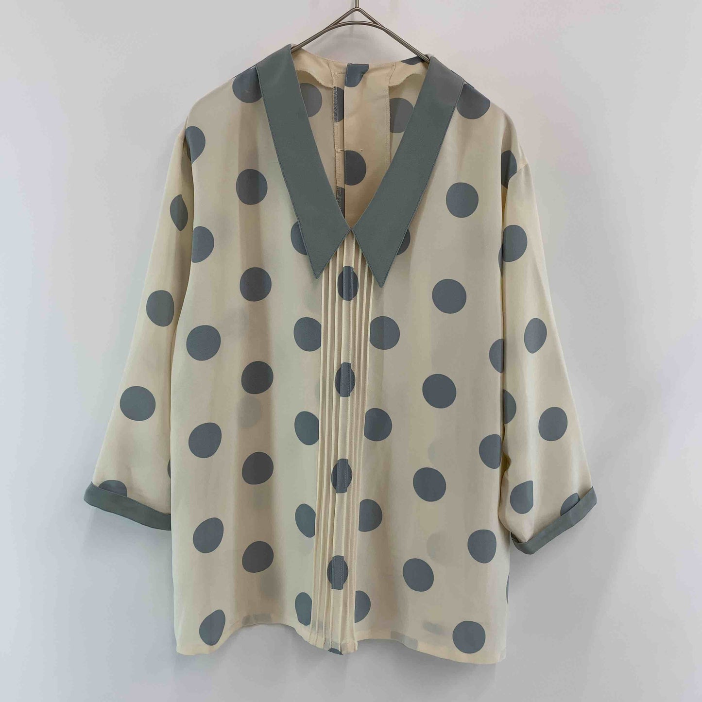 東京ブラウス レディース 長袖シャツ/ブラウス 七分袖 オフホワイト地グレー水玉柄 バックボタン
