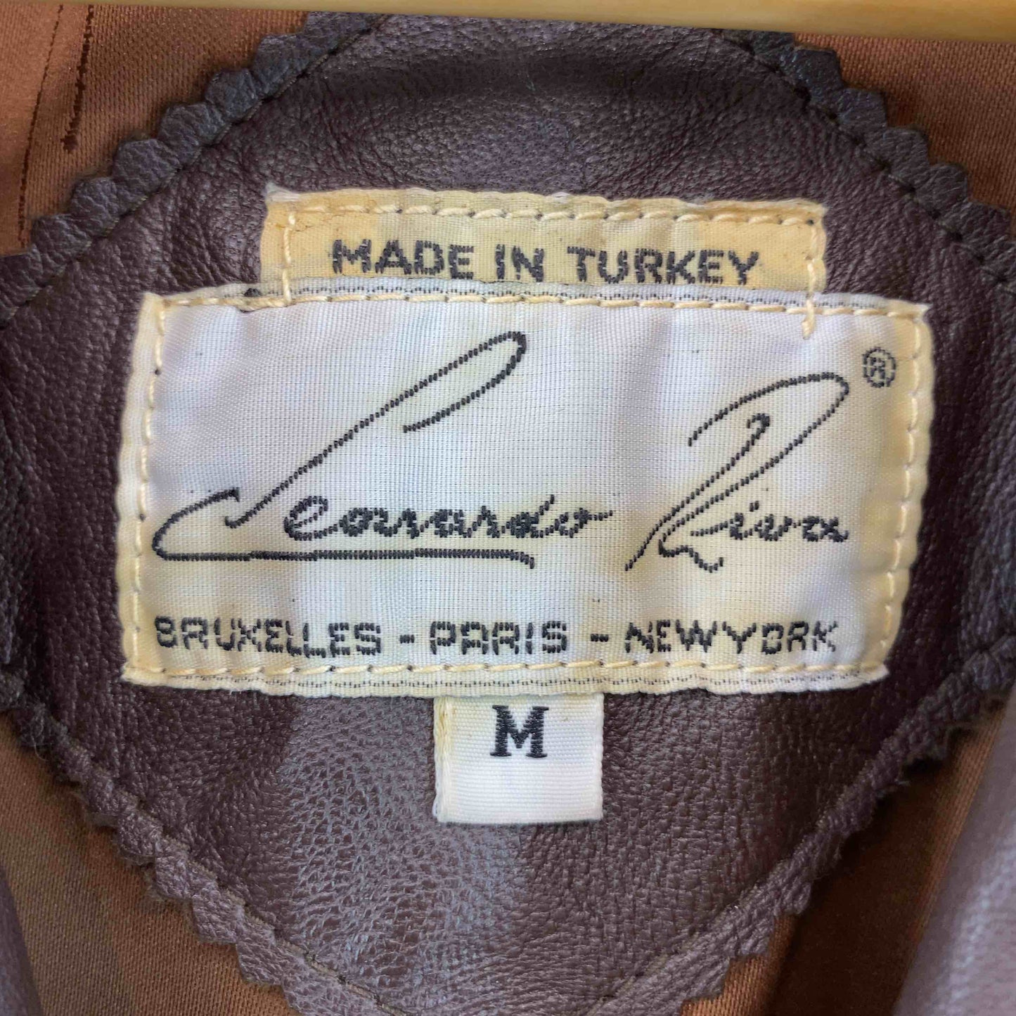 メンズ レザージャケット　テーラード　トルコ製　くるみボタン　ブラウン系