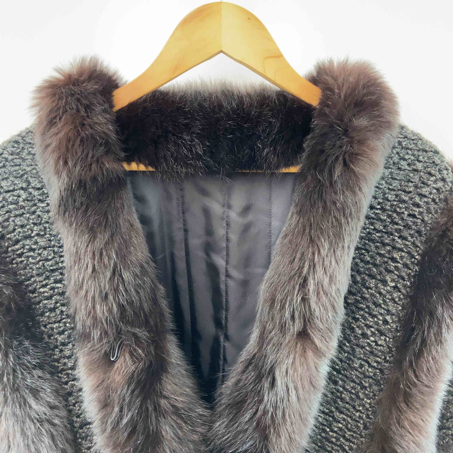 レディース ニットジャケット ファー付き 中綿入り ウール混 グレー