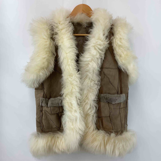レディース 毛皮/ファーベスト ムートン ブラウン