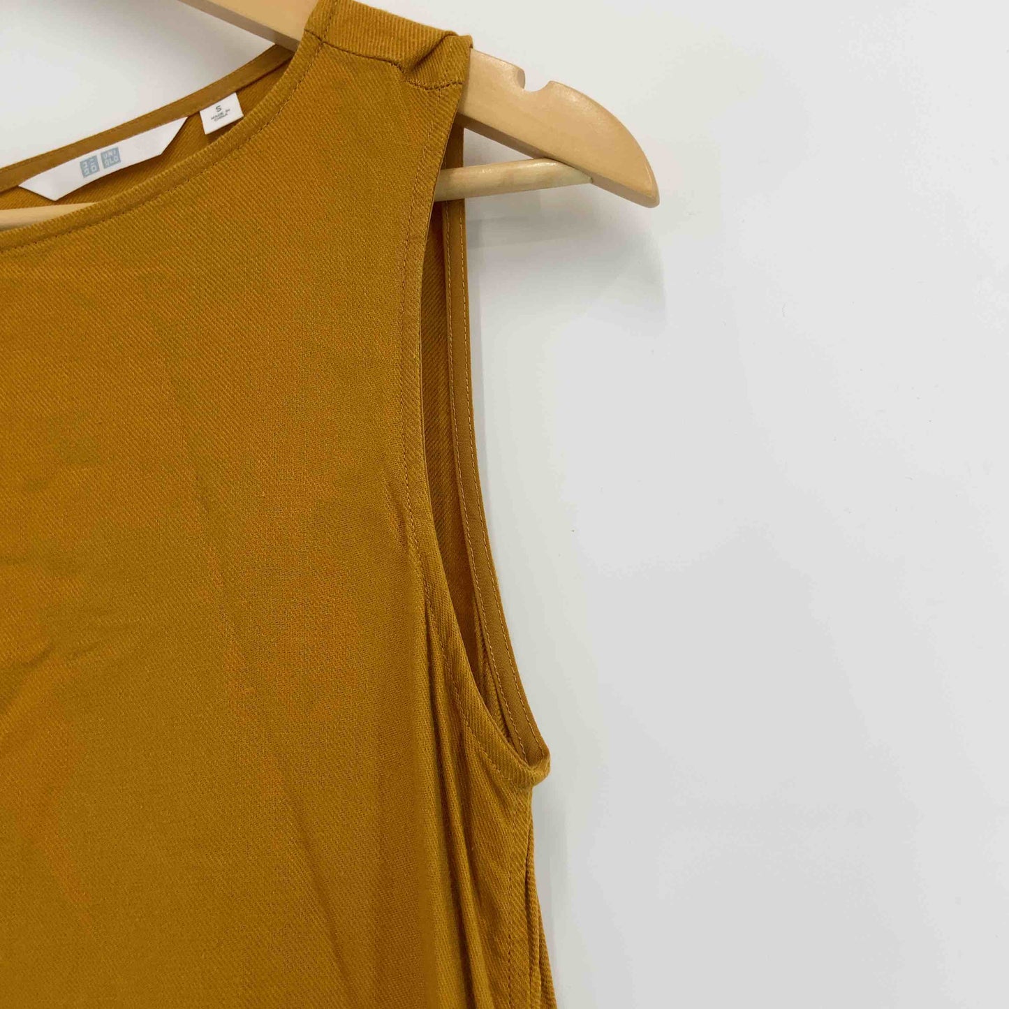 UNIQLO ユニクロ レディース ノースリーブワンピース マスタードイエロー 麻混