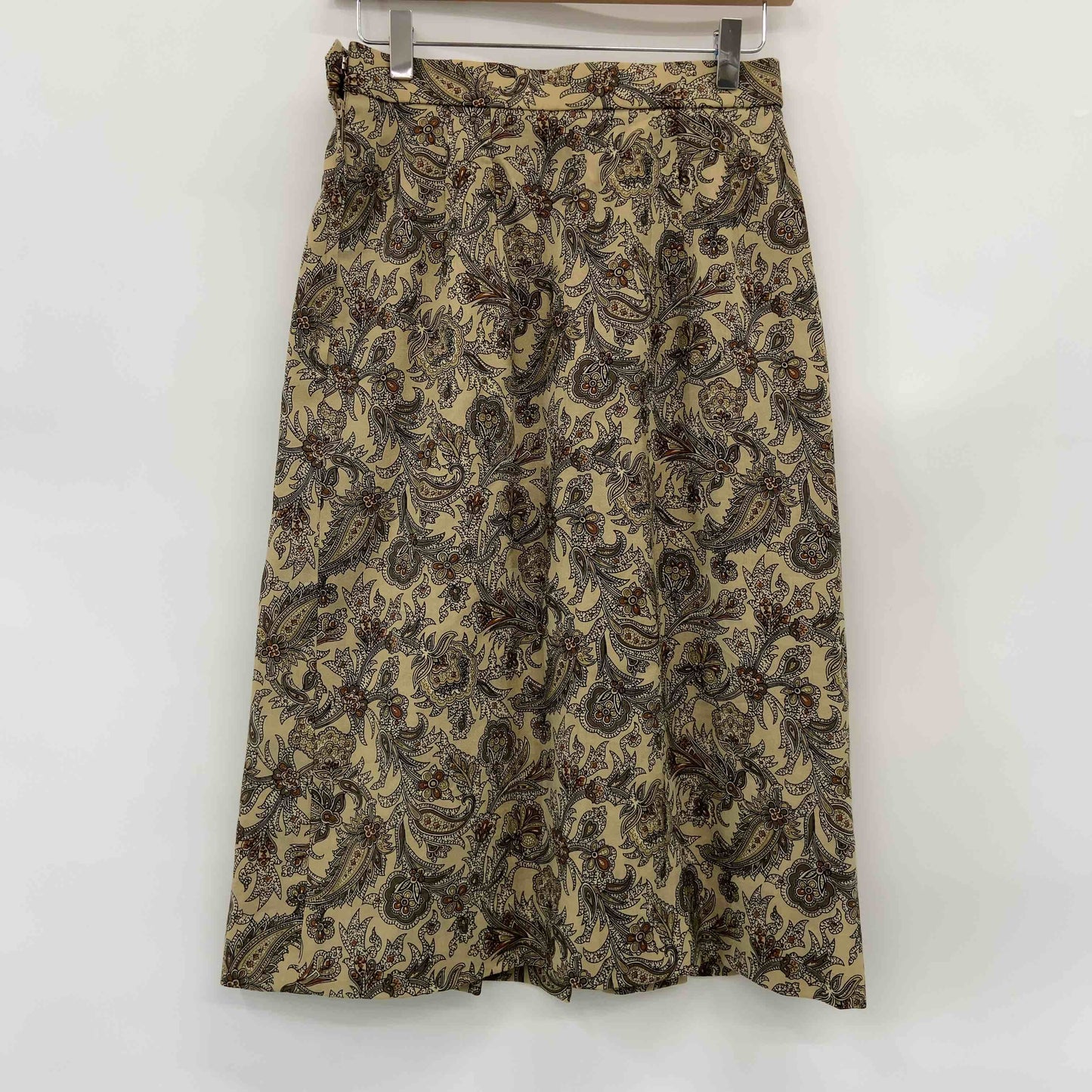 レディース テーラードジャケット　セットアップ　プリーツスカート　総柄　ベージュ　裏地