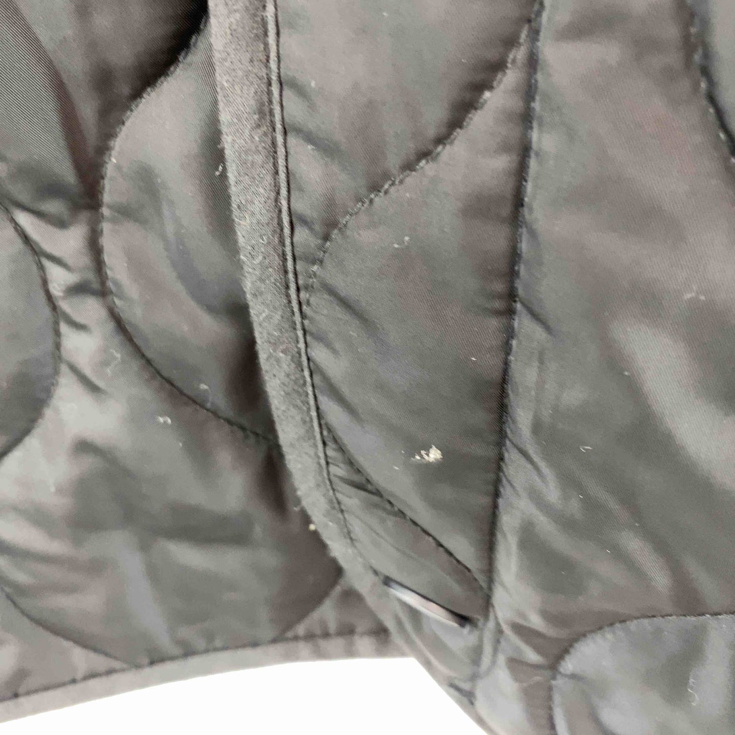 INGNI イング メンズ 中綿　キルティングベスト　アシンメトリー　黒