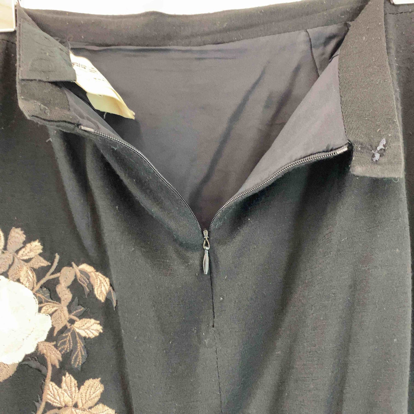 DOLCE&GABBANA ドルチェアンドガッバーナ レディース ロングスカート ブラック 薔薇刺繡 タイトスカート