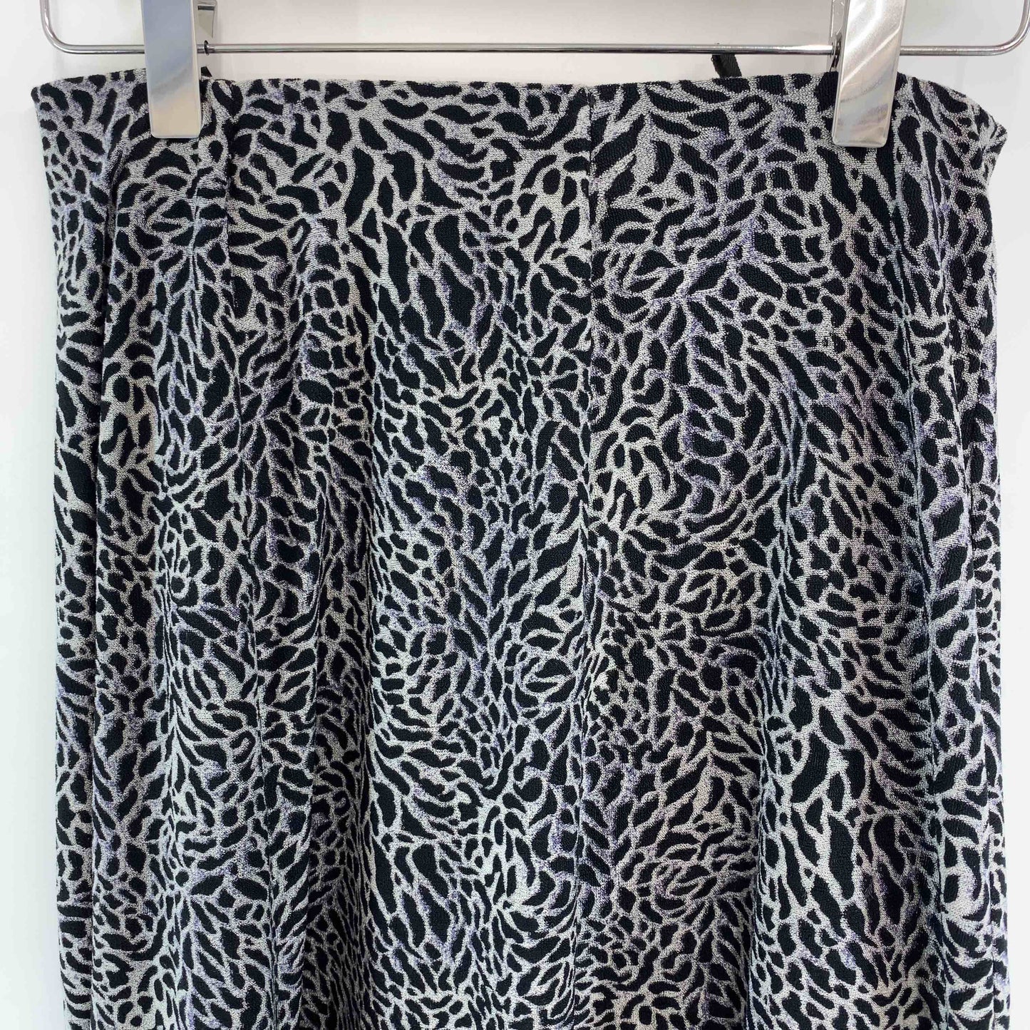 レディース ロングスカート　フレア　ウエストゴム　総柄　紫