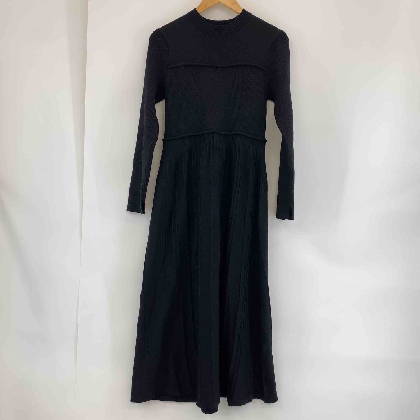 Laveange ラビアンジェ レディース ニットワンピース 黒