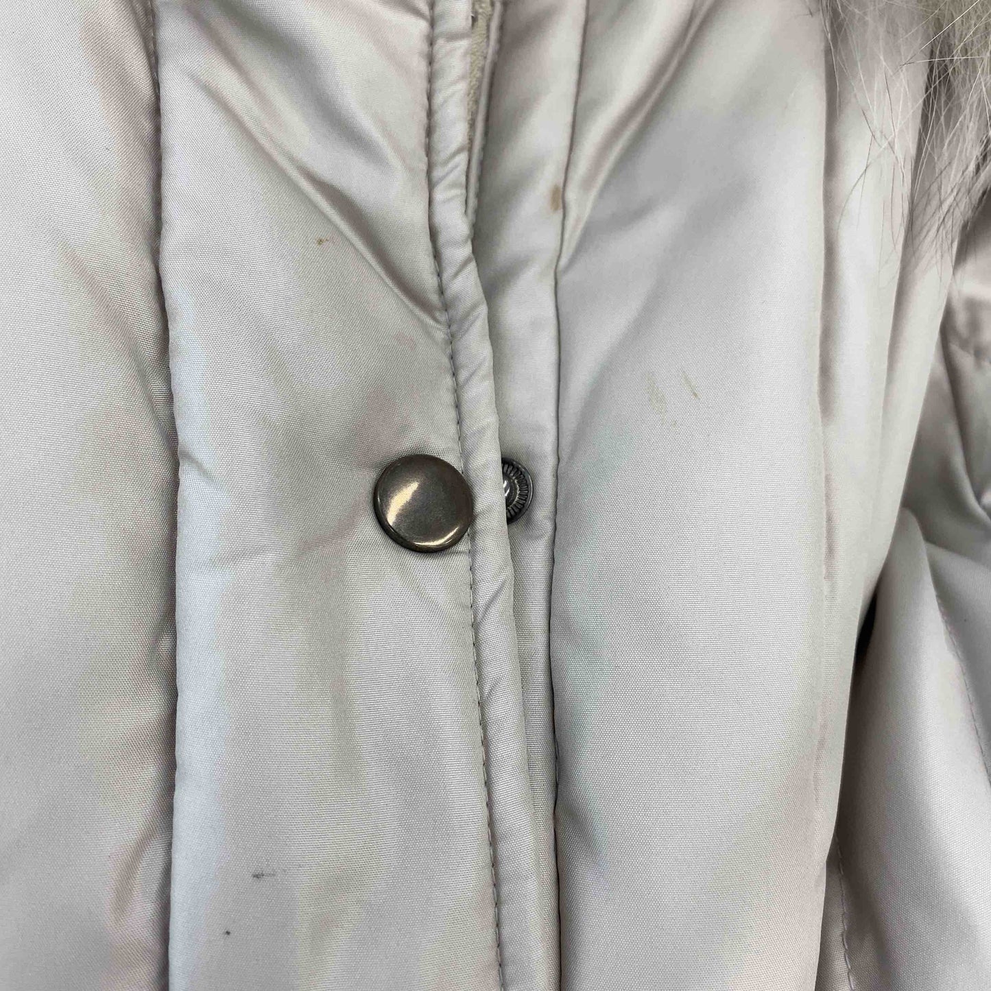 LoCorno レディース ダウンジャケット ライトグレー フード取り外し可