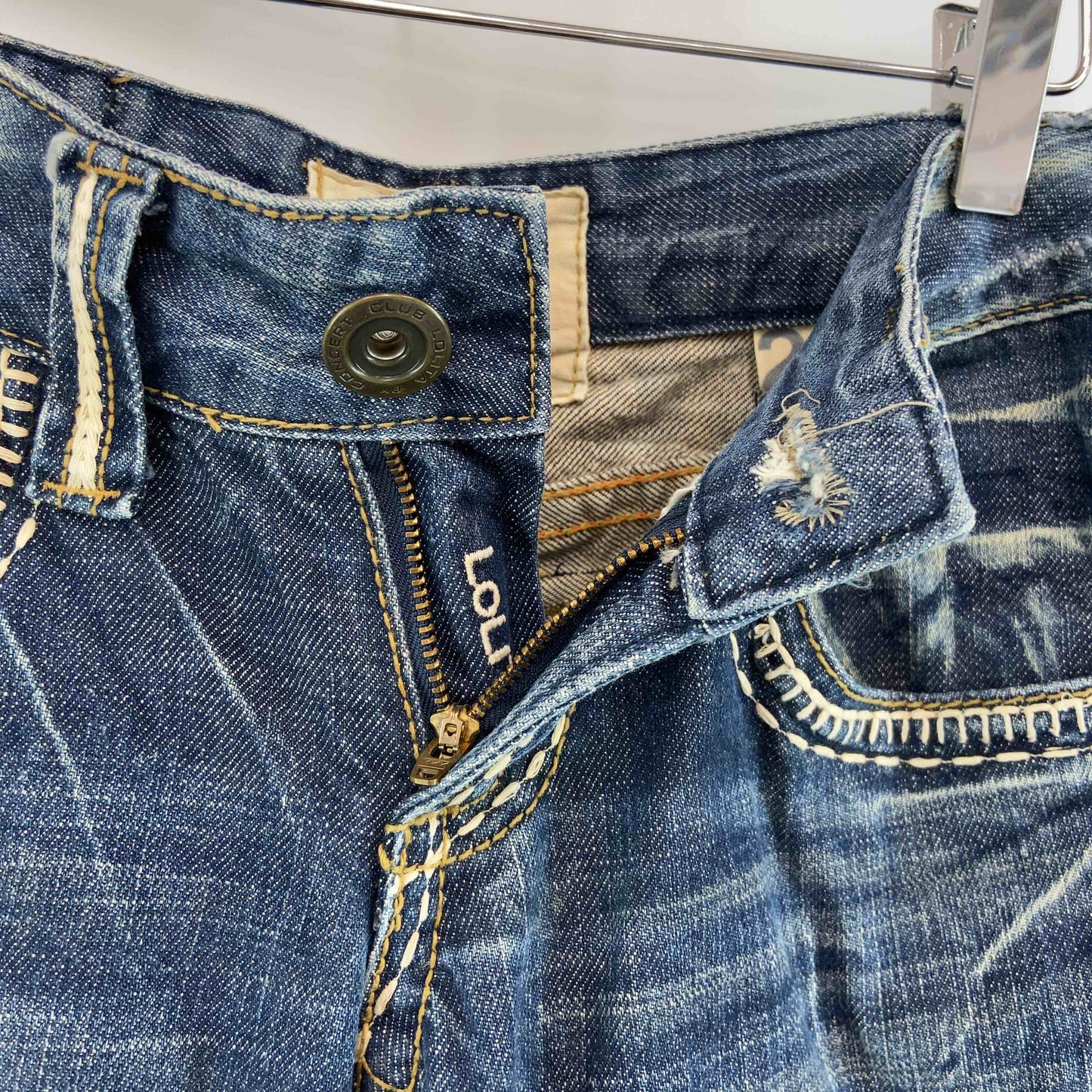 LOLITA JEANS ロリータジーンズ レディース デニム　ジーンズ　白ステッチ　フレア　ブーツカット　ウォッシュ加工