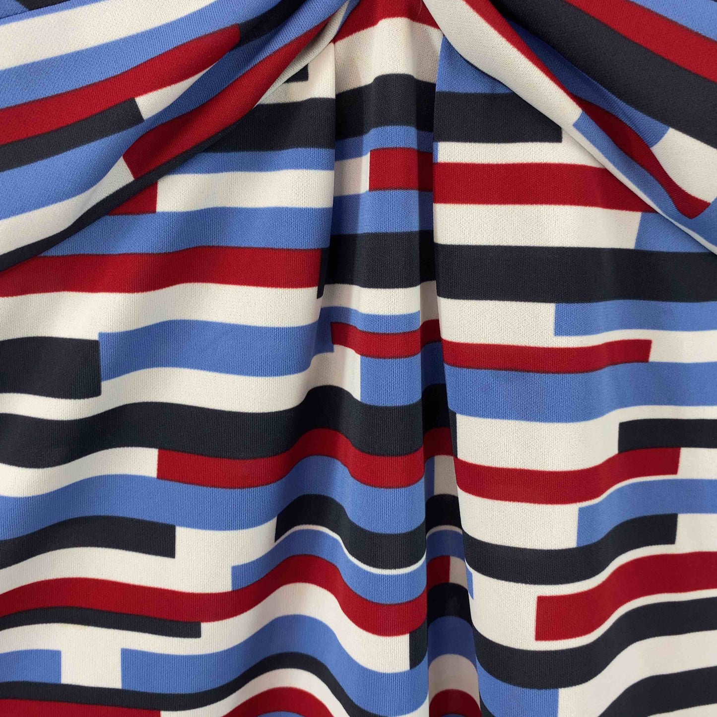 Leilian レリアン レディース Tシャツ（半袖） 総柄 フロントデザイン