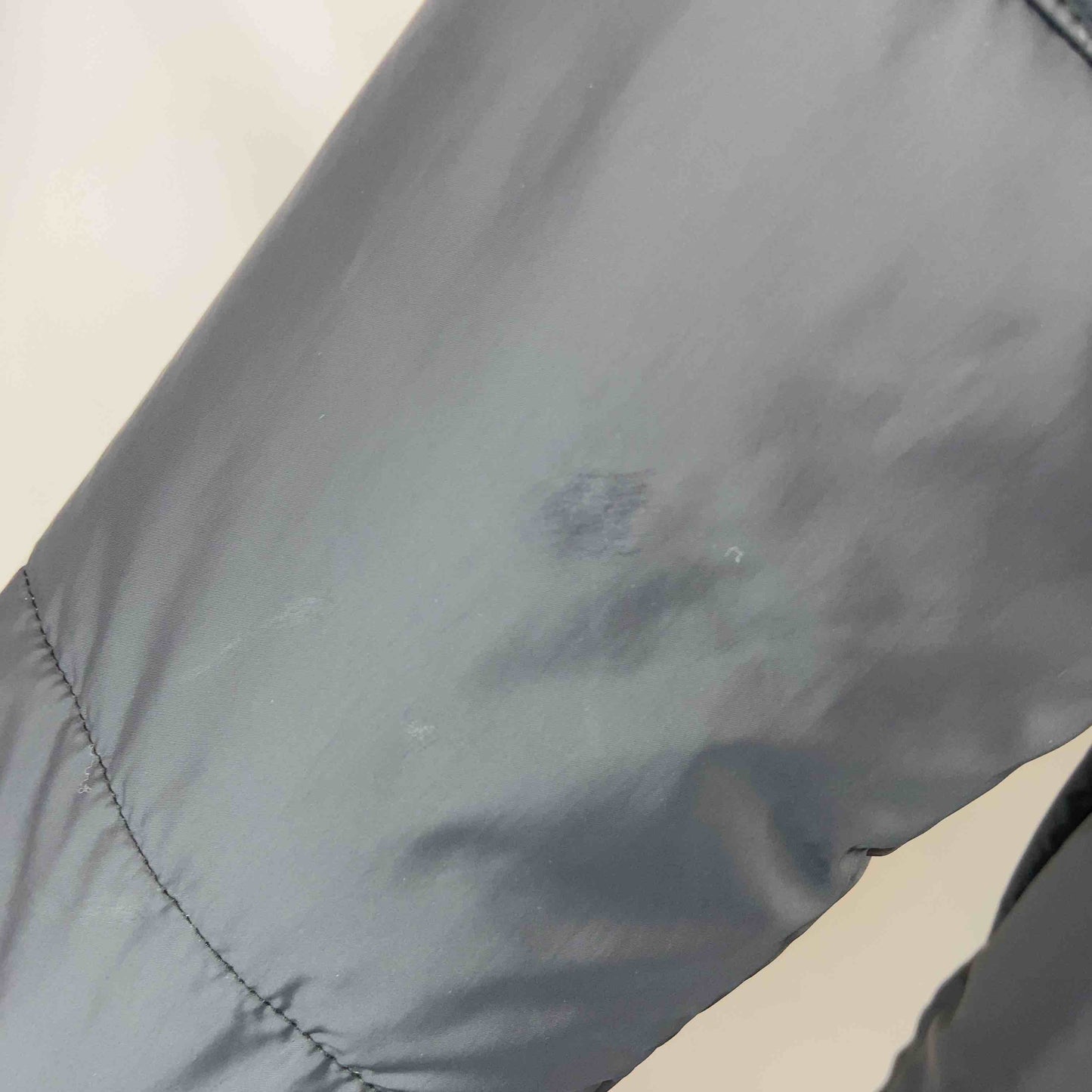 NIKE ナイキ レディース ダウンジャケット ブラック系 リバーシブル スポーツブランド