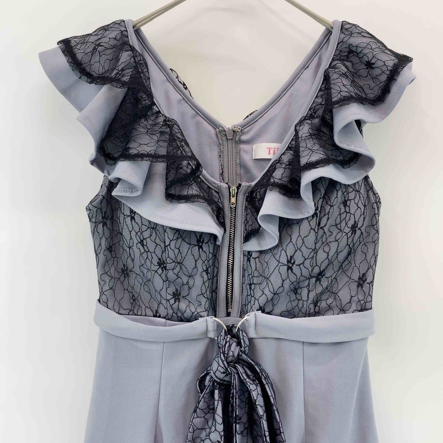 Tika レディース ノースリーブワンピース キャミワンピース フリル リボン ブルー ブラック 花