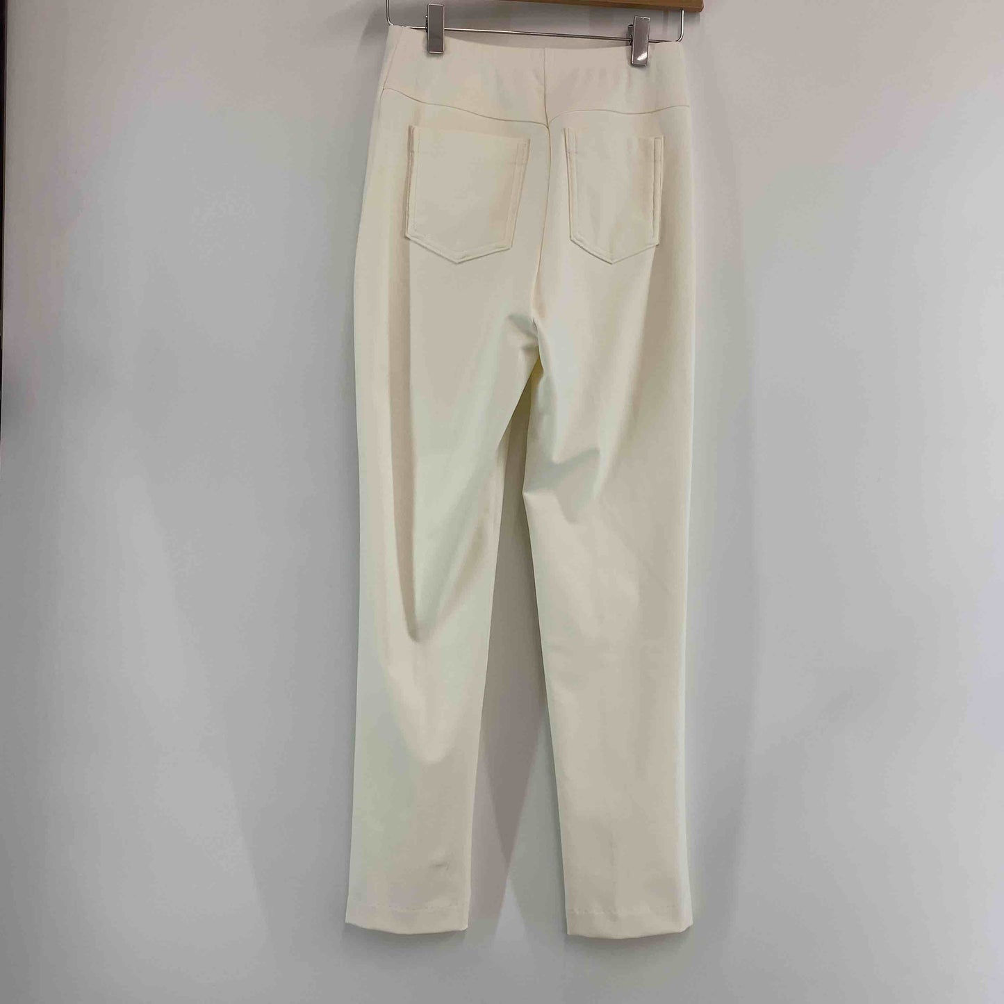 P．2　白　ホワイト　ウエスト総ゴム　 レディース カジュアルパンツ　日本製