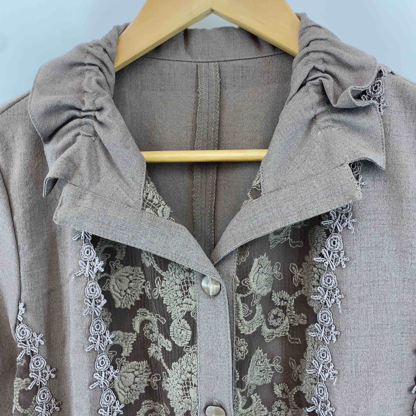 Sun Wind ブラウン レース 刺繍 チュニック型 レディース 半袖シャツ ブラウス