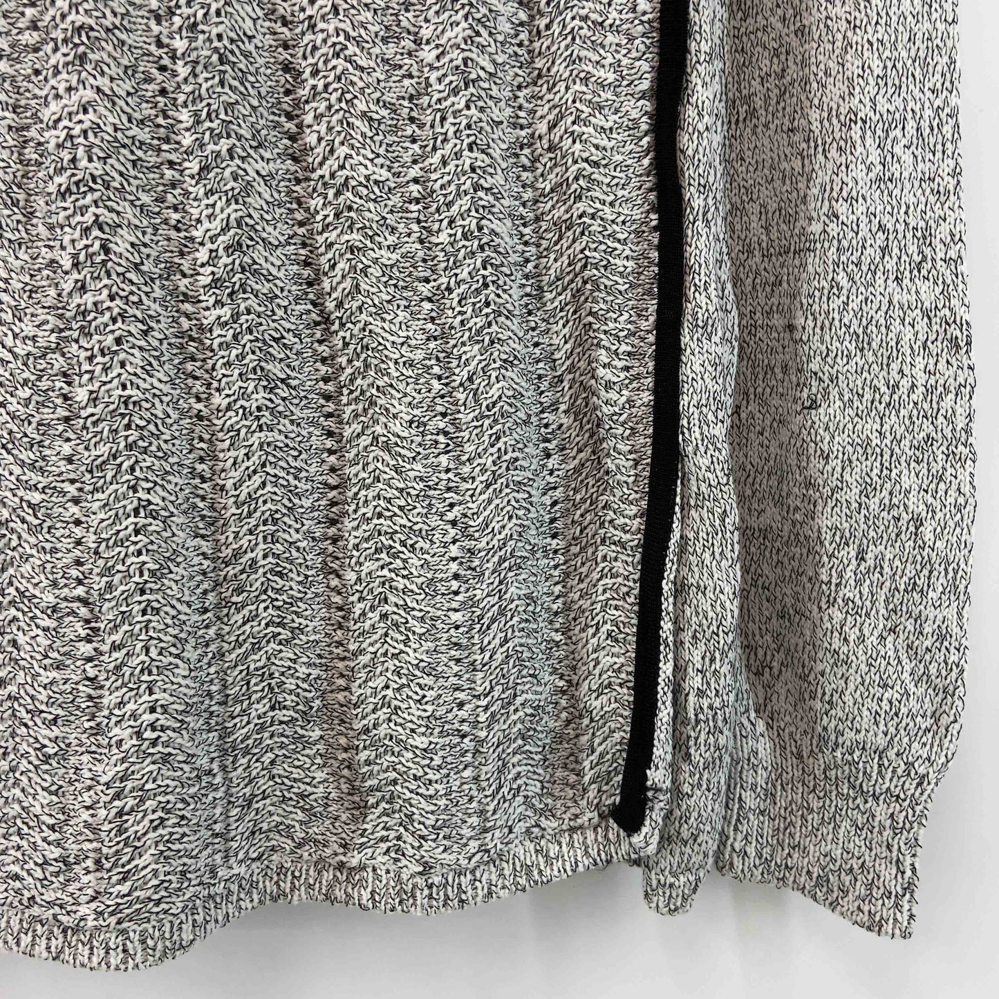 LAUTREAMONT ロートレアモン レディース ニット　セーター　Vネック　白