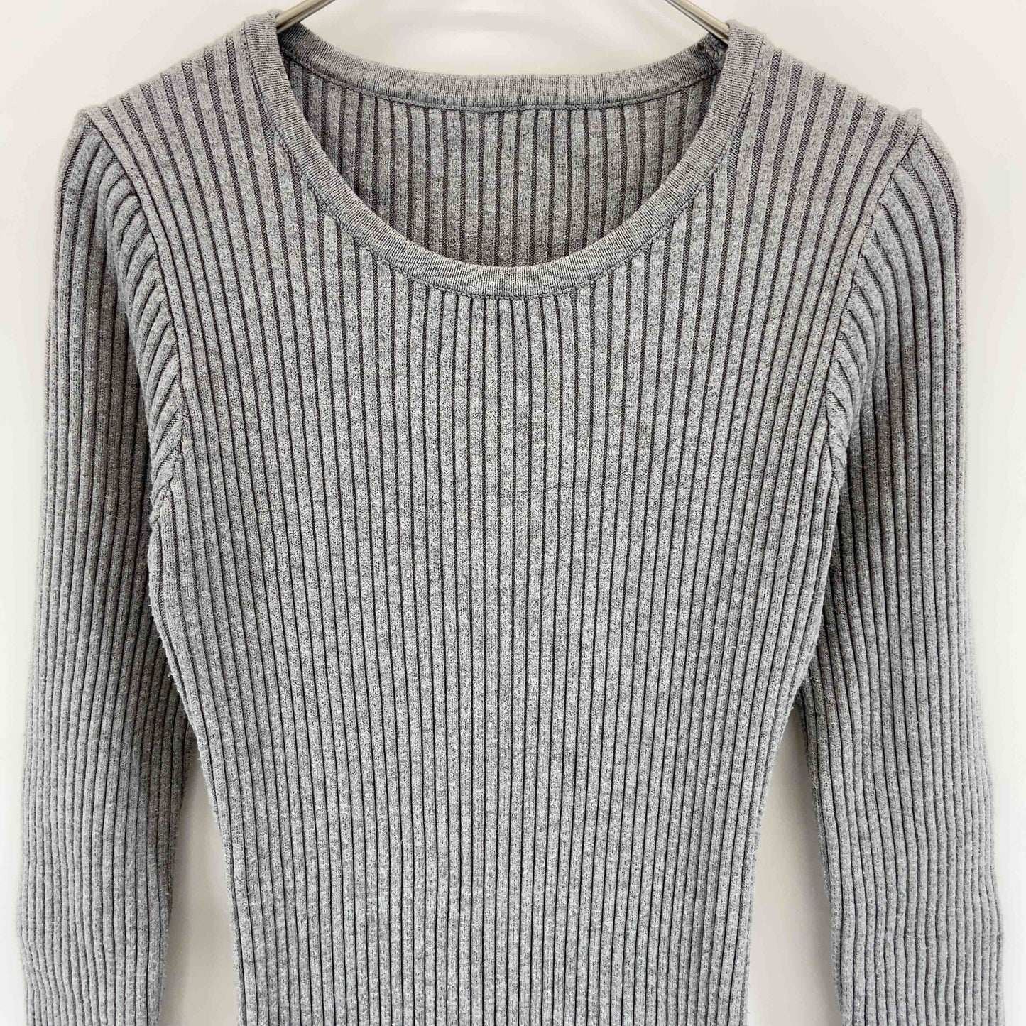 レディース ニットワンピース　グレー