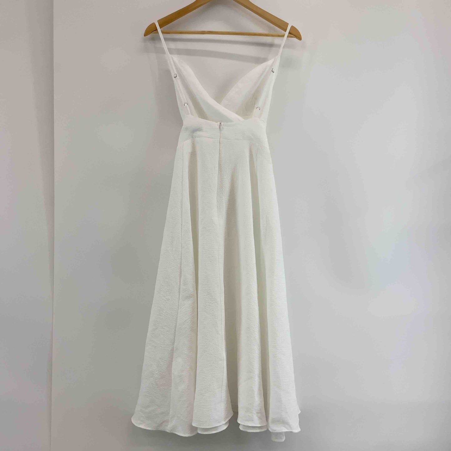 Bifrost ビフレスト レディース キャミワンピース ホワイト カシュクール ウエストリボン エンボス