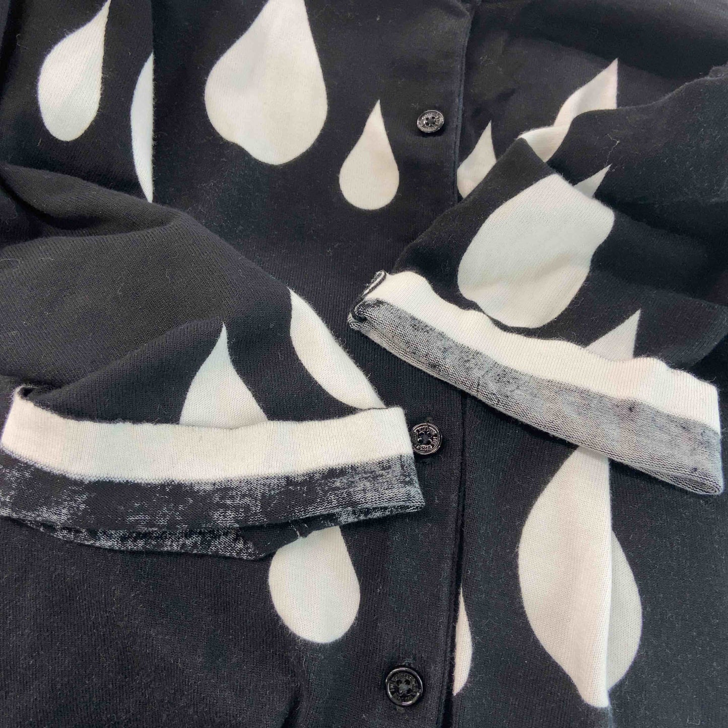 MOSCHINO モスキーノ レディース カーディガン ブラック 胸ロゴマーク 総柄