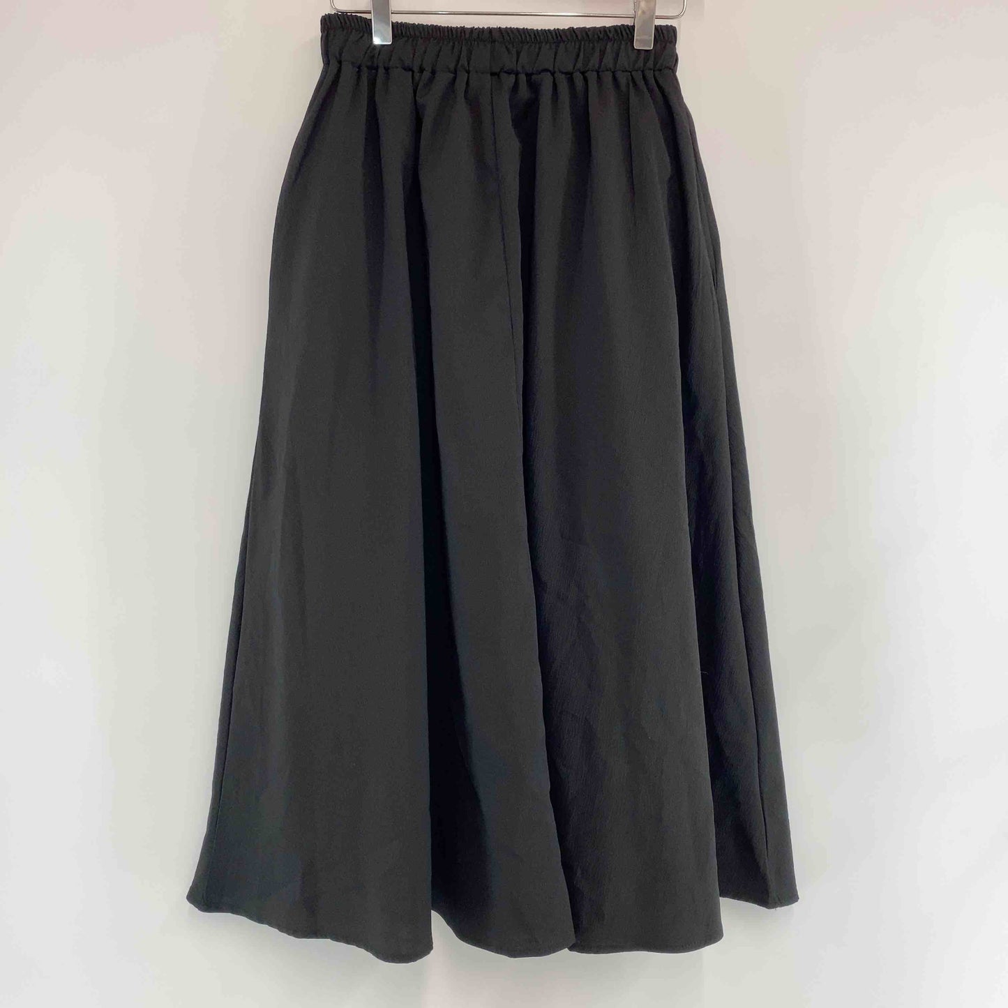 レディース ロングスカート　フレア　ウエストゴム　黒