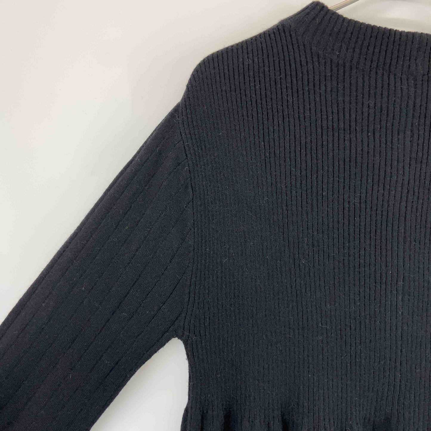 TRAZZO DONNA トラッツォドンナ レディース ニットワンピース　リブ　ハイネック　黒