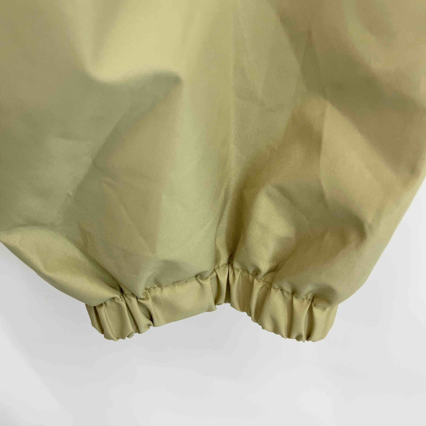 GU ジーユー メンズ ブルゾン ナイロンジャケット ベージュ