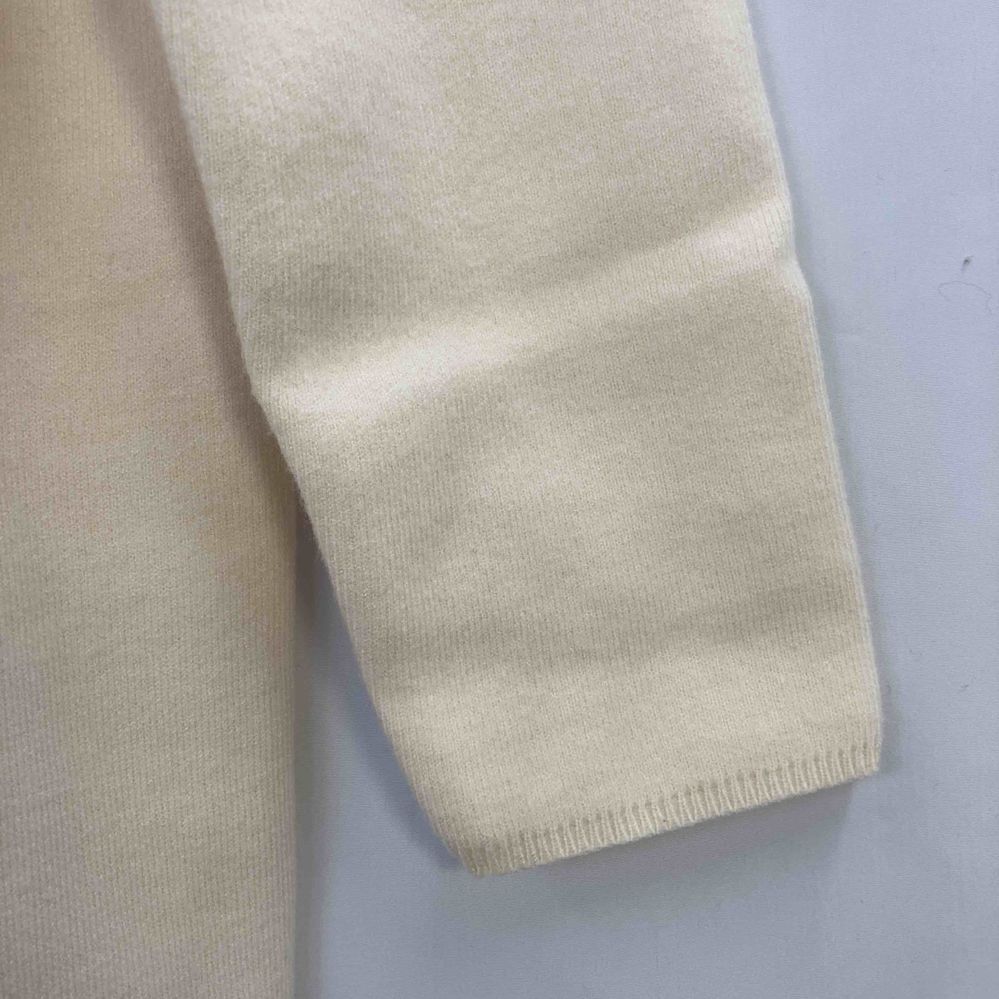 UNIQLO ユニクロ レディース ニットひざ丈ワンピース オフホワイト tk