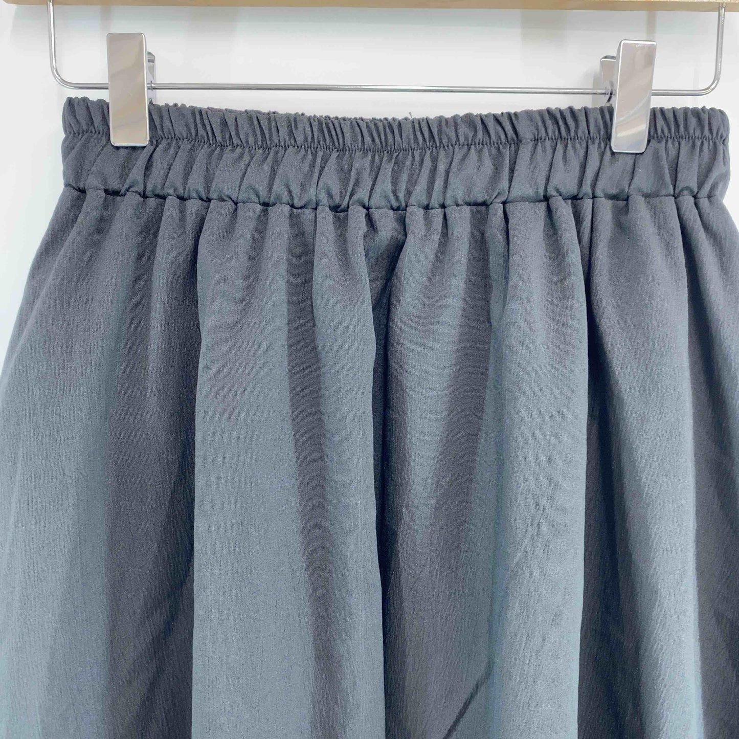 レディース ロングスカート　フレア　ウエストゴム　黒