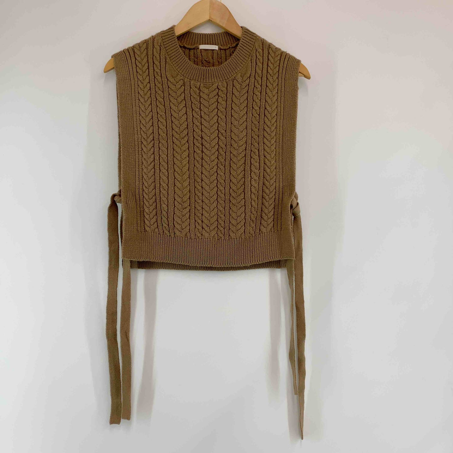 GU ジーユー レディース ベスト/ジレ 茶 ニットベスト クルーネック ケーブル編み