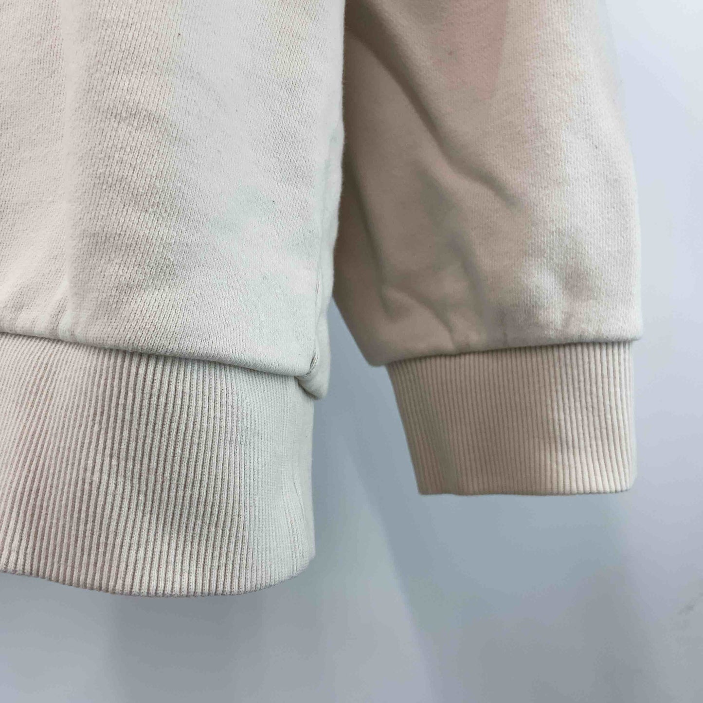 GUESS ゲス メンズ スウェット ベージュ プリント