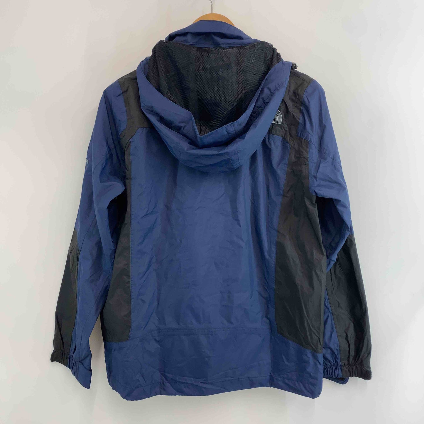 THE NORTH FACE ザノースフェイス メンズ マウンテンパーカー ブラック×ダークブルー