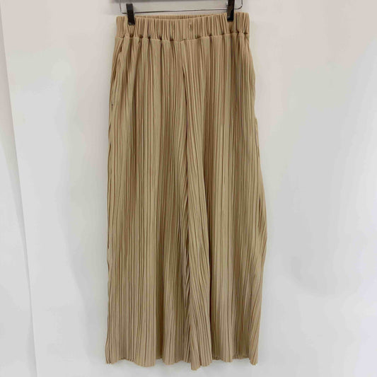 niko and... ニコアンド レディース カジュアルパンツ　プリーツ　ベージュ