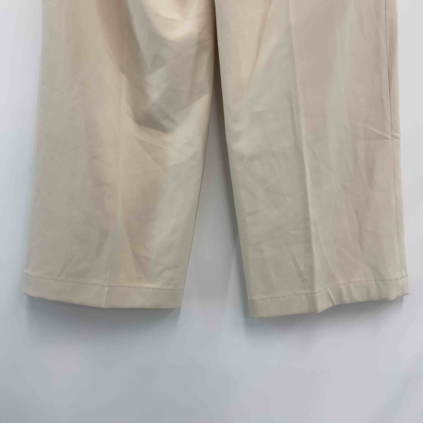 UNIQLO ユニクロ レディース カジュアルパンツ タックパンツ アイボリー