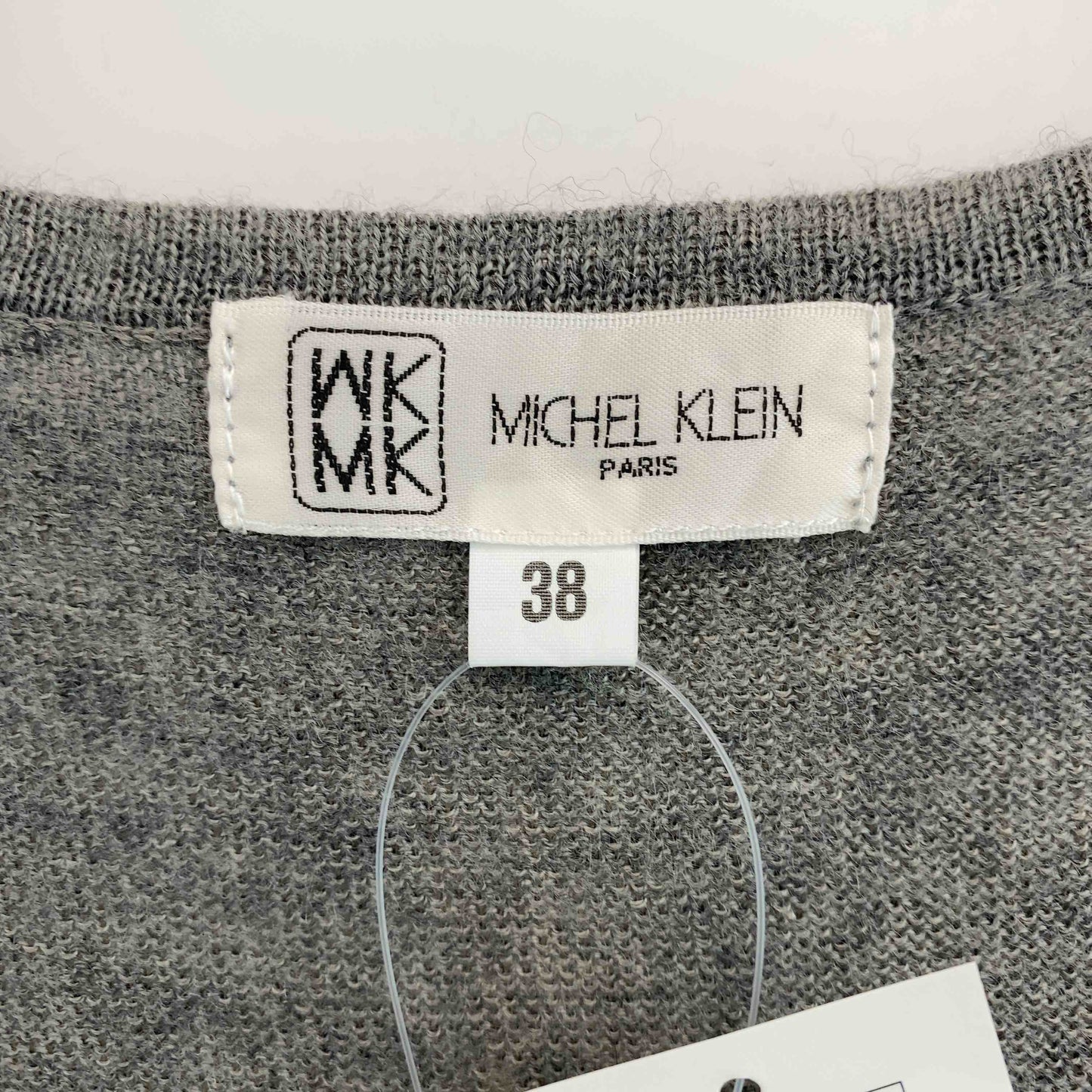 MICHEL KLEIN ミッシェルクラン　グレー　ボタン　Vネック　 レディース カーディガン