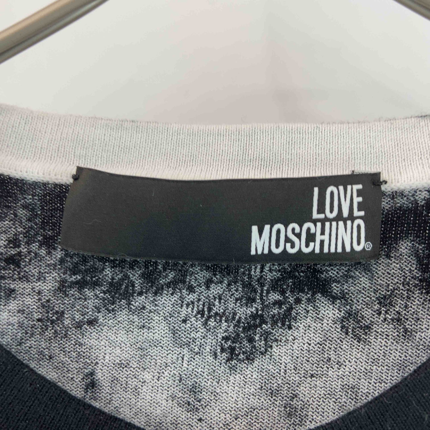 MOSCHINO モスキーノ レディース カーディガン ブラック 胸ロゴマーク 総柄