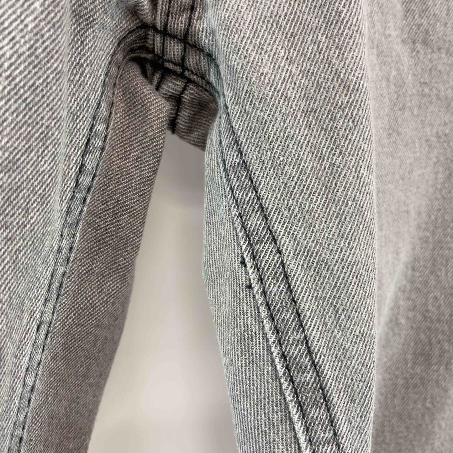 レディース デニム　ジーンズ　カジュアルパンツ　ウエストゴム　グレー