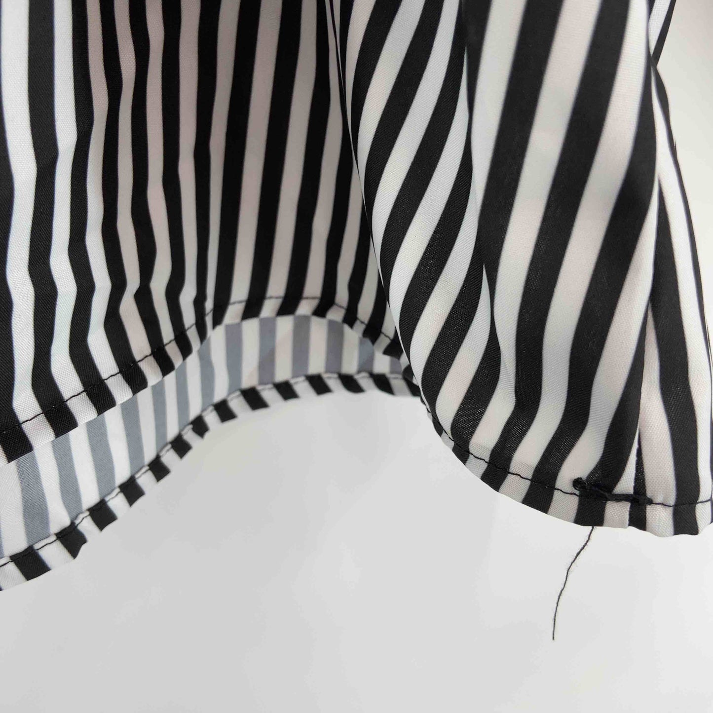 UQQA 緑　黒　白　ドッキングブラウス　レディース 長袖シャツ/ブラウス