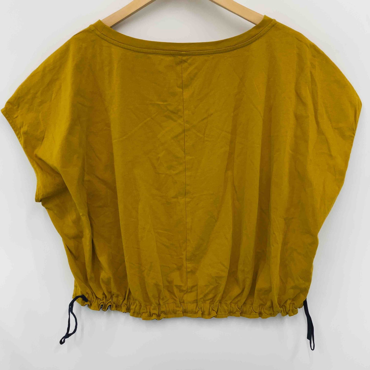 MARNI マルニ レディース Tシャツ トップス（半袖）黄土色