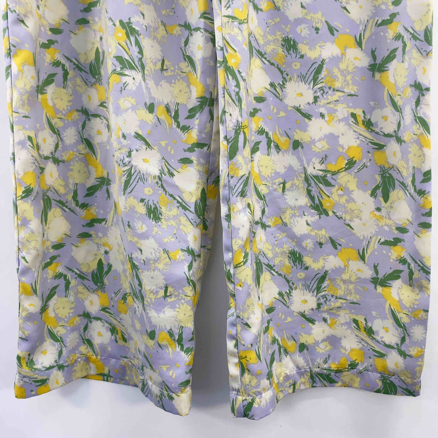 UNIQLO ユニクロ レディース カジュアルパンツ 花柄 tk