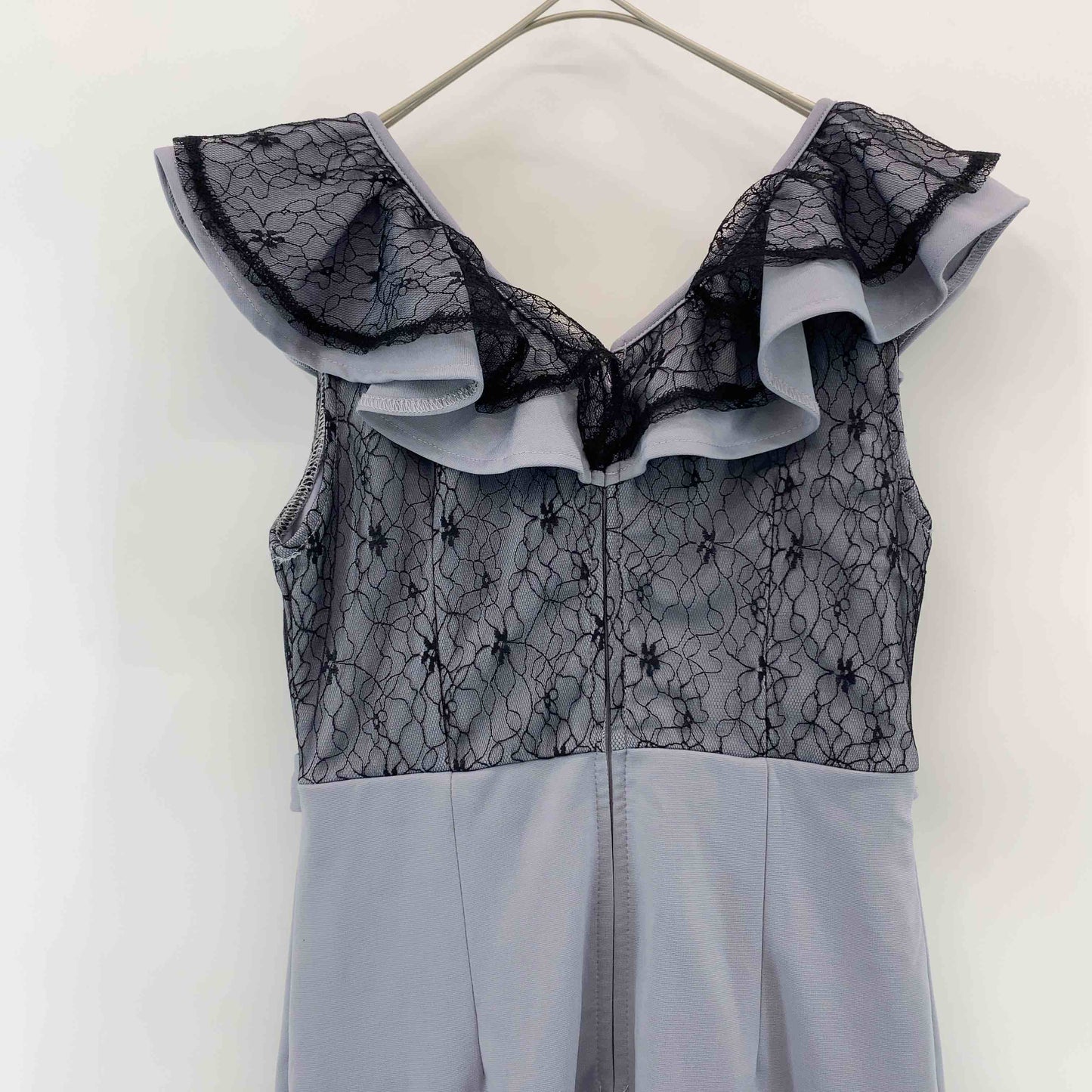 Tika レディース ノースリーブワンピース キャミワンピース フリル リボン ブルー ブラック 花