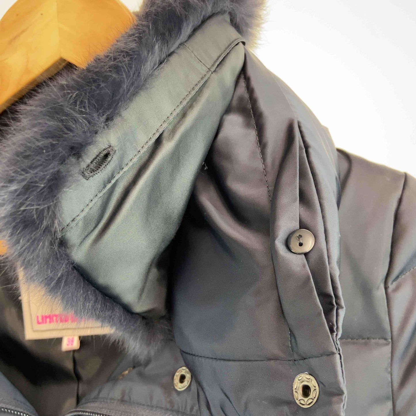 LIMITED EDITION  レディース ダウンジャケット ブラック