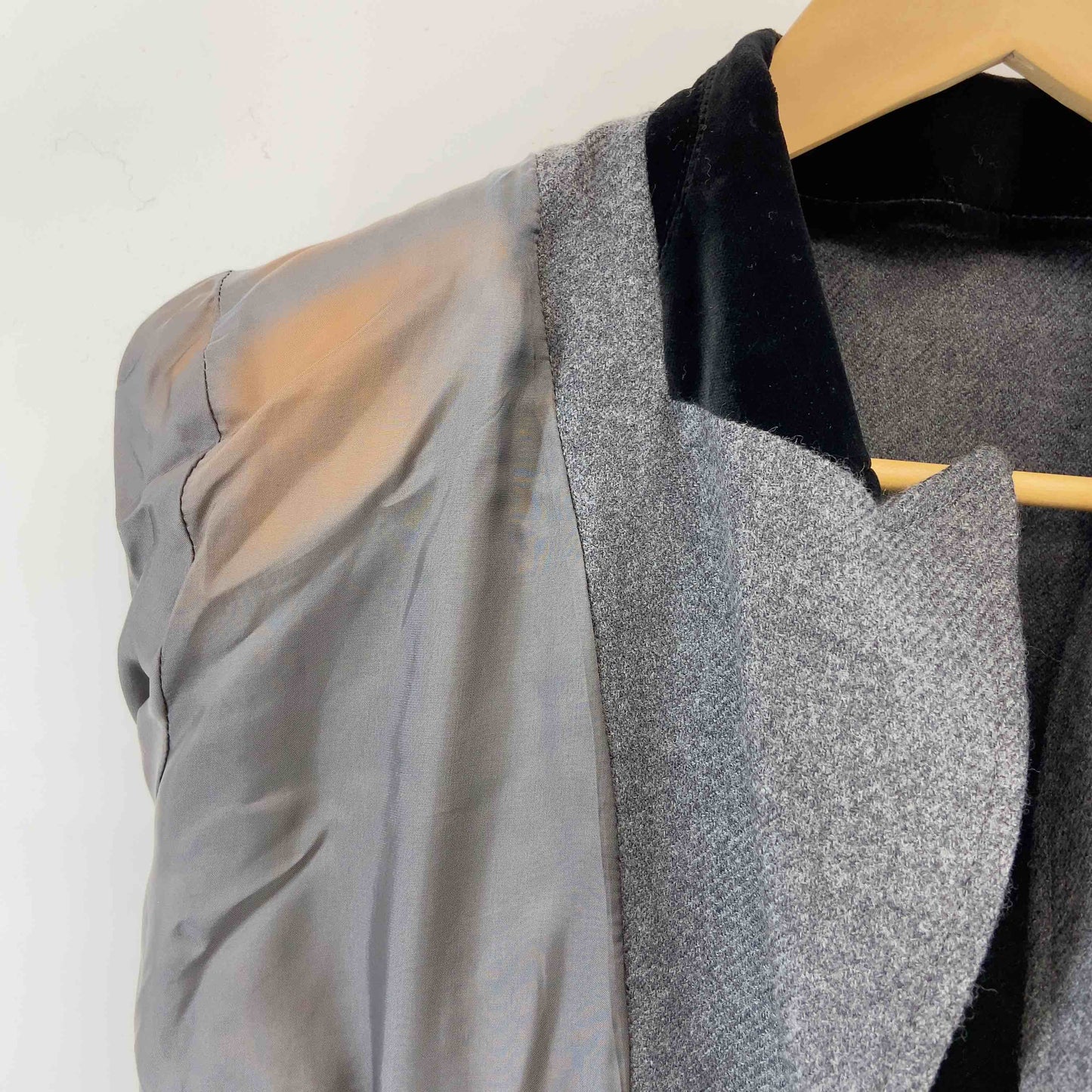 miss ashida ミスアシダ レディース テーラードジャケット グレー ウール 襟・カフスベロア